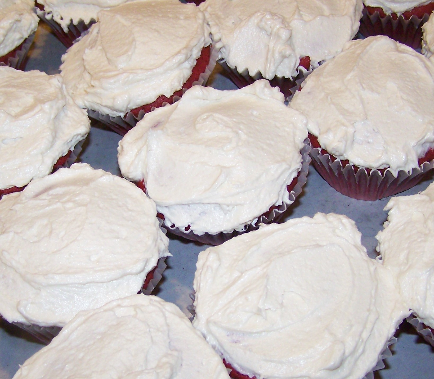 Basic Cream Cheese Frosting Recipe - Desserts